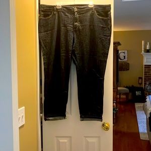 Liz Claiborne cropped jeans.